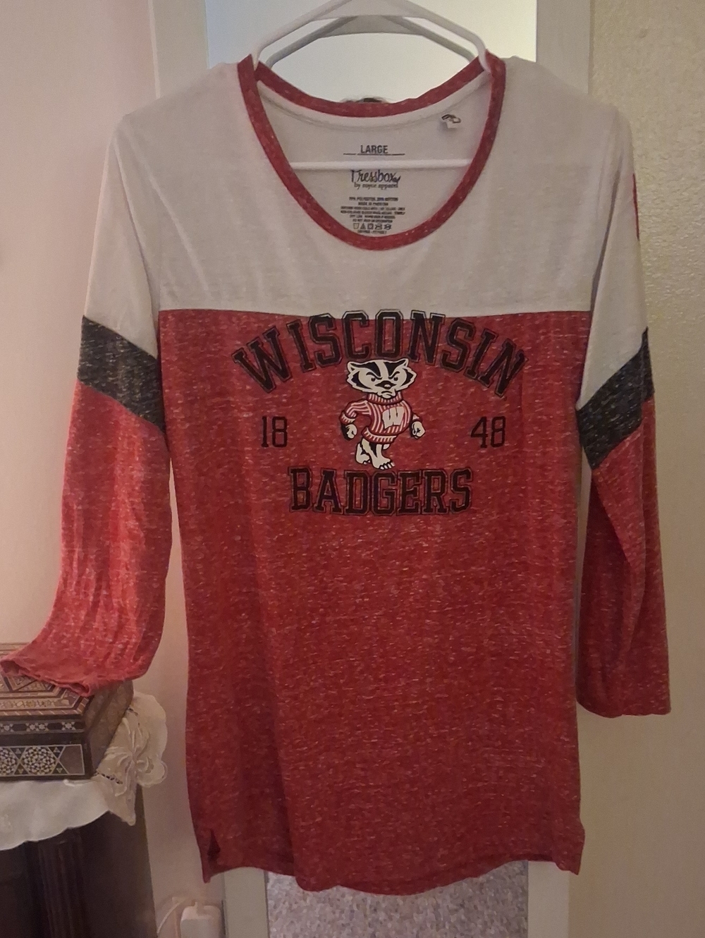 Pressbox Red and White Wisconsin Badgers Long-Sleeve Tee